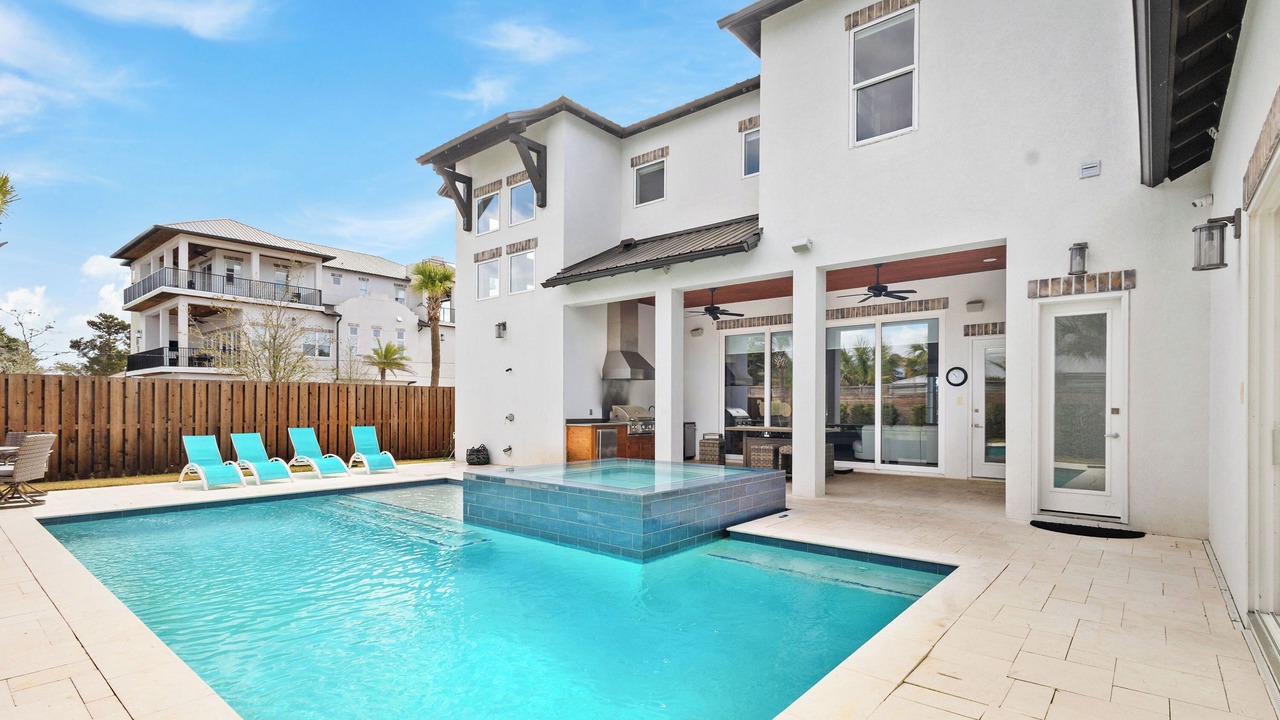 Photo of Outdoor in Gulfview Heights
