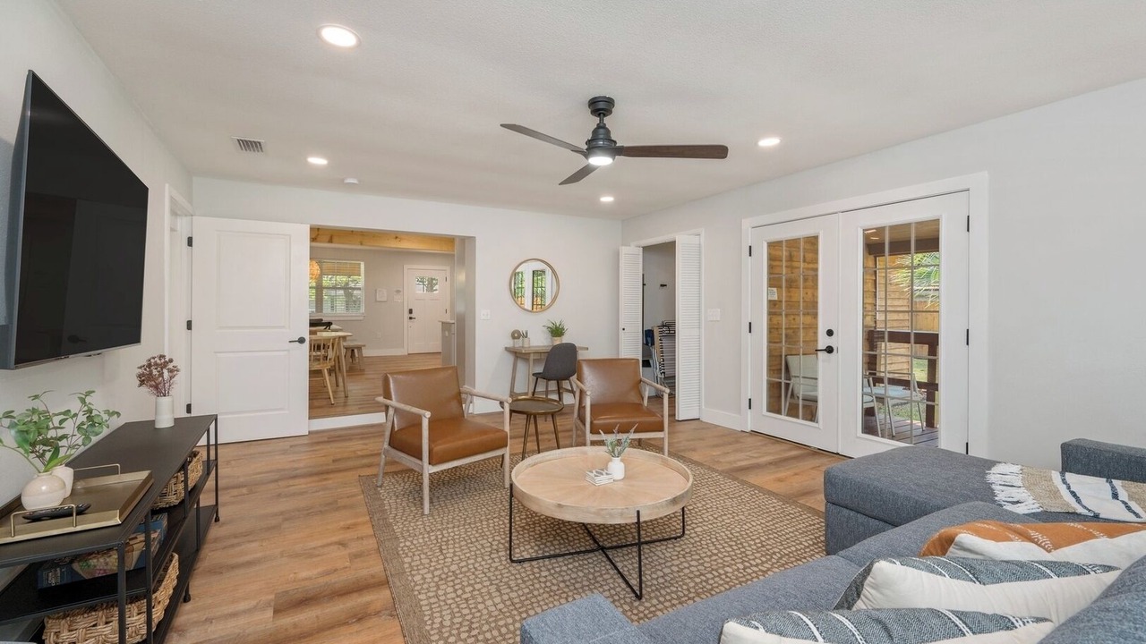 Photo of Livingroom in Fort Walton Beach