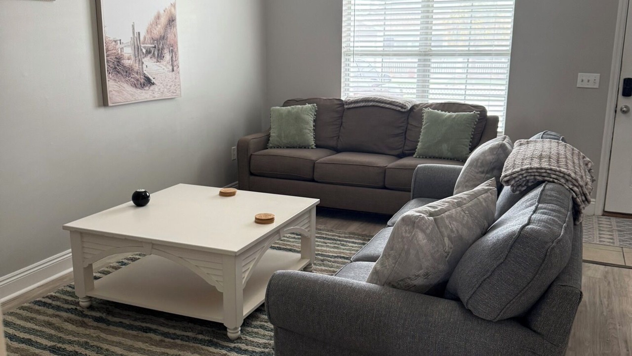Photo of Livingroom in Upper Grand Lagoon