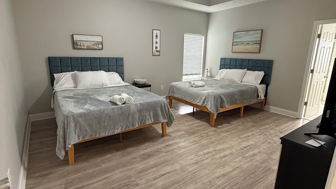 Photo of Bedroom in Upper Grand Lagoon