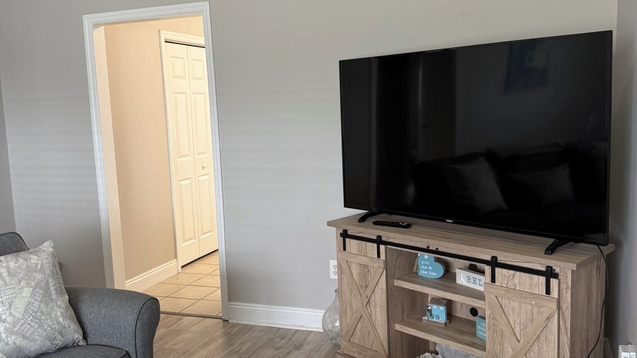 Photo of Livingroom in Upper Grand Lagoon