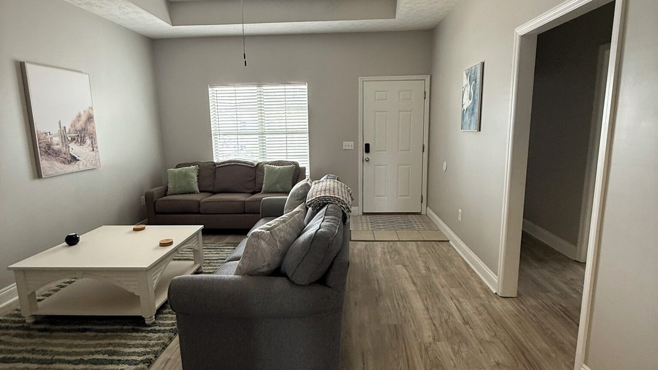 Photo of Livingroom in Upper Grand Lagoon
