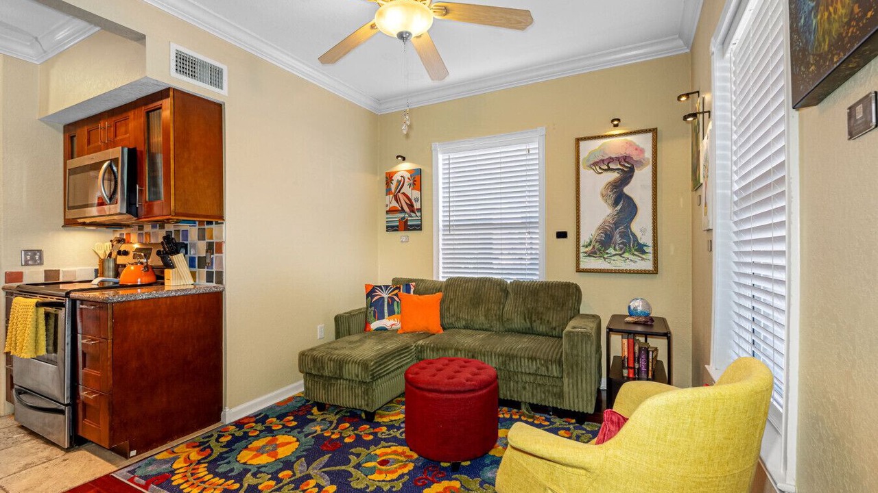 Photo of Livingroom in St. Petersburg - Clearwater