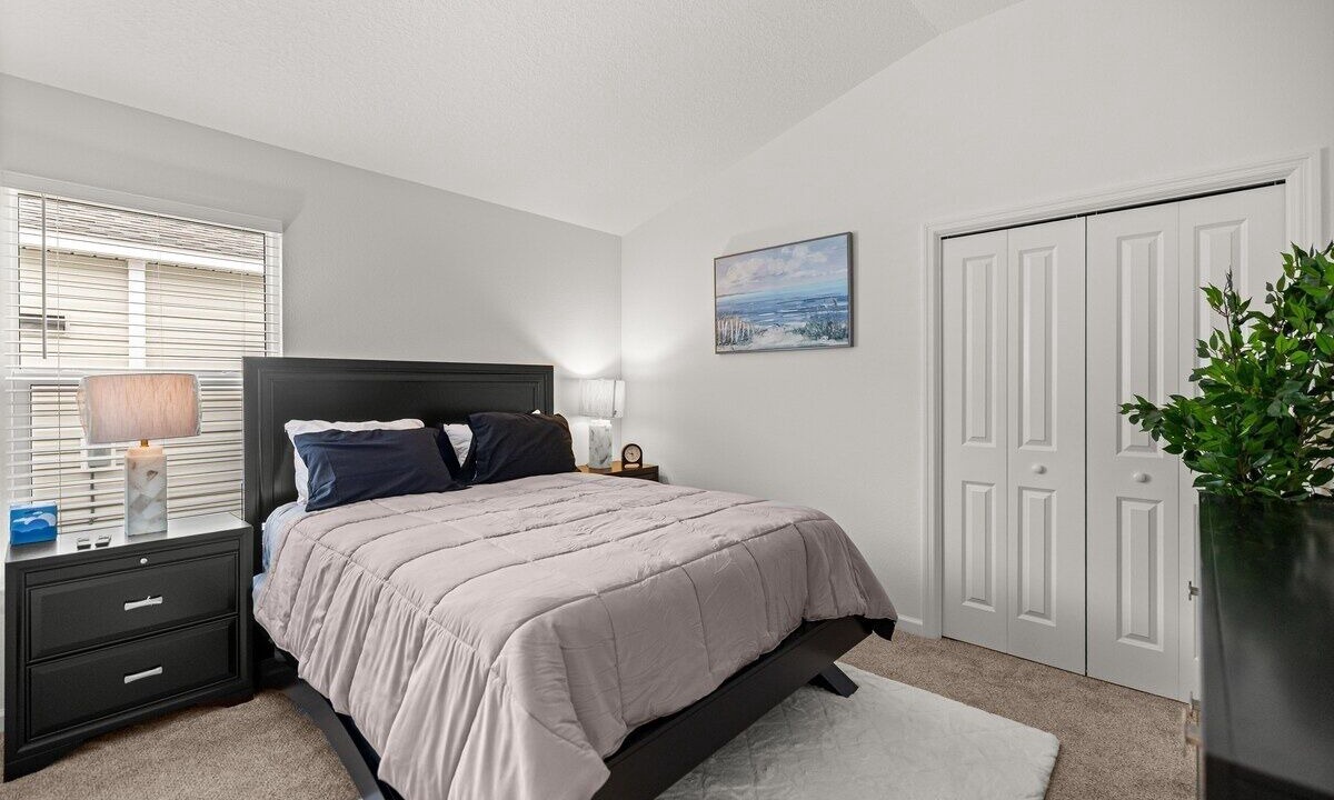 Photo of Bedroom in Candler
