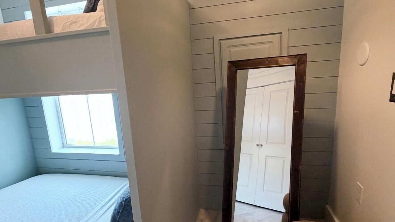 Photo of Bedroom in Seacrest
