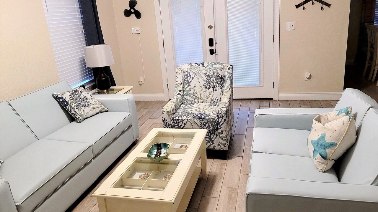 Photo of Livingroom in Villages of Crystal Beach