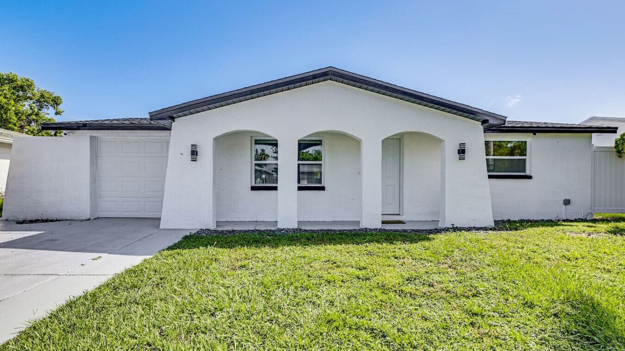 Photo of Outdoor in Holiday Lake Estates