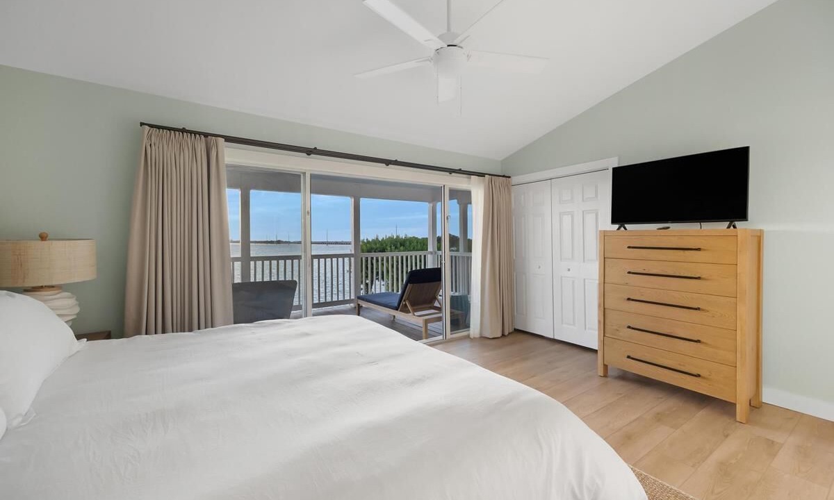 Photo of Bedroom in Marathon