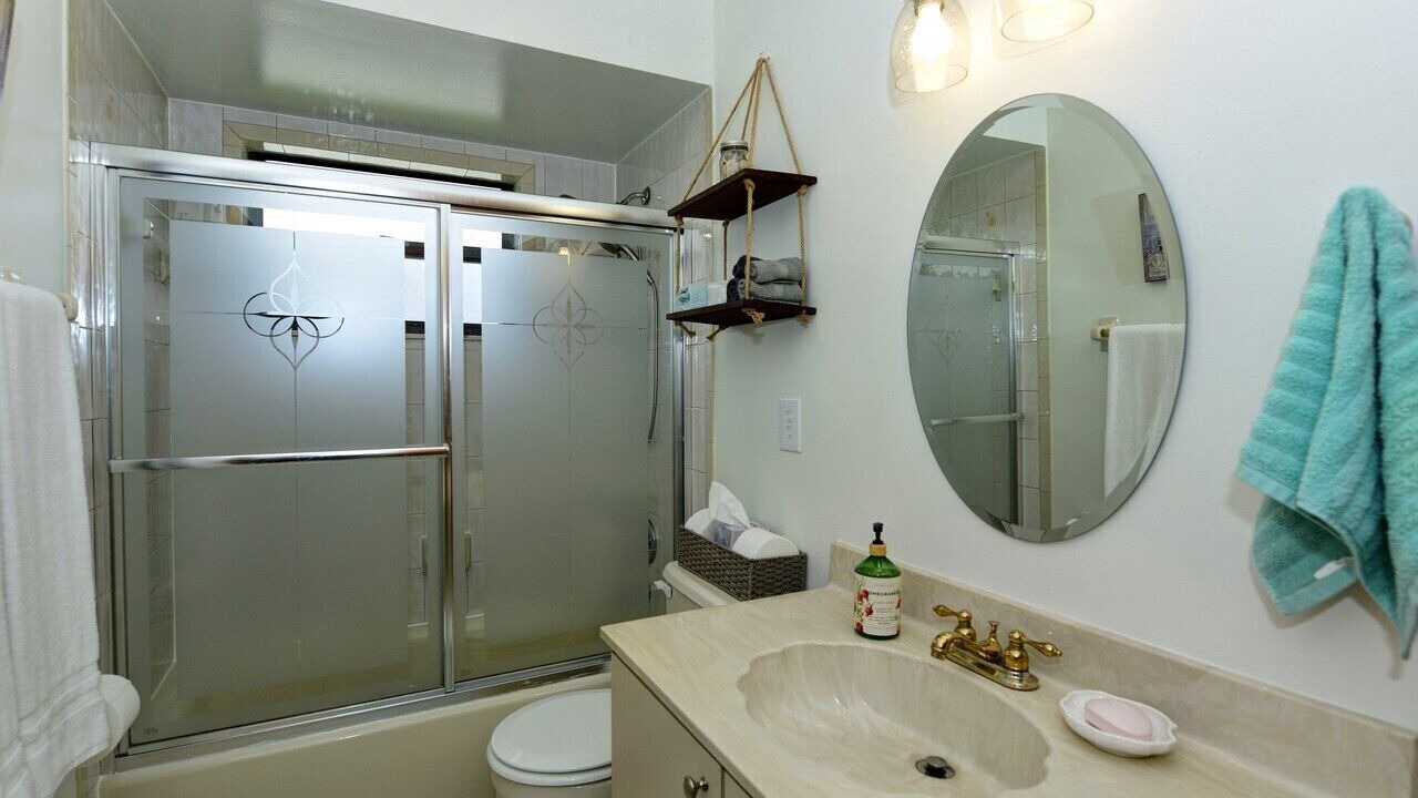 Photo of Bathroom in Indian River Estates