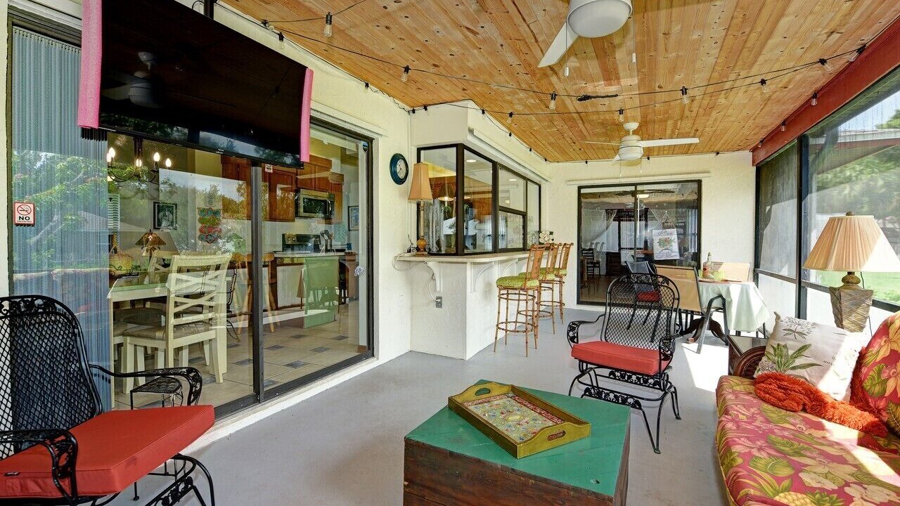 Photo of Livingroom in Indian River Estates