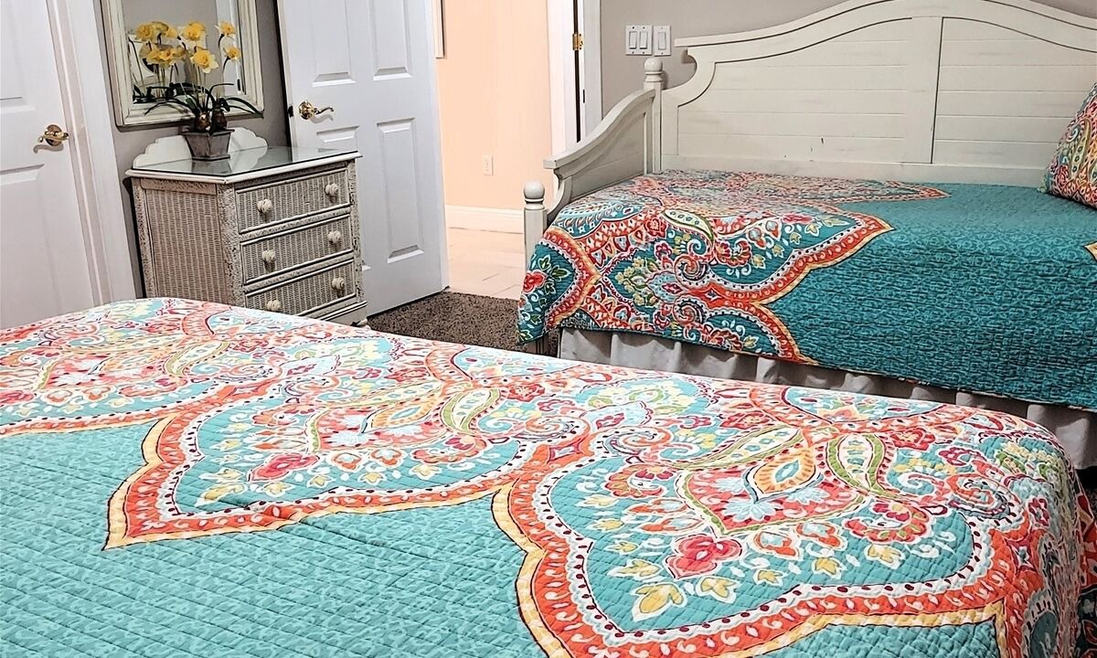 Photo of Bedroom in Biltmore Beach