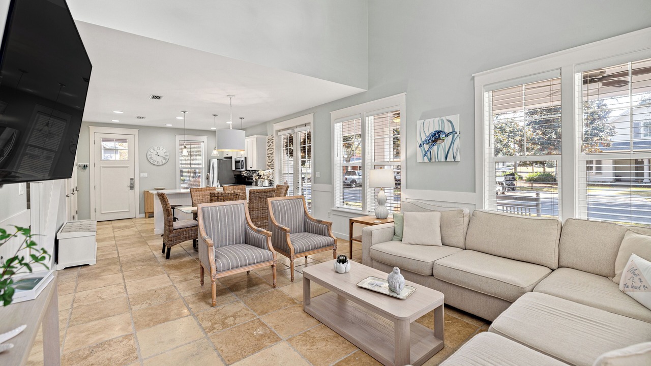 Photo of Livingroom in Laurel Grove