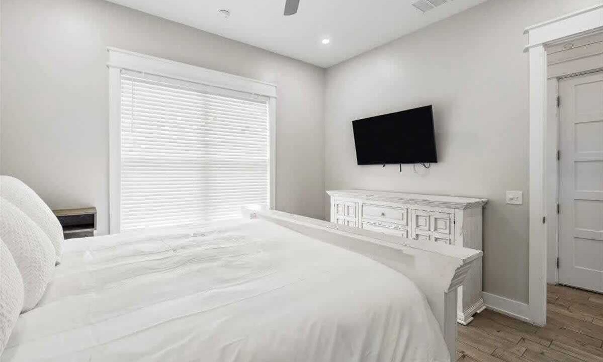 Photo of Bedroom in Bid-a-wee Beach