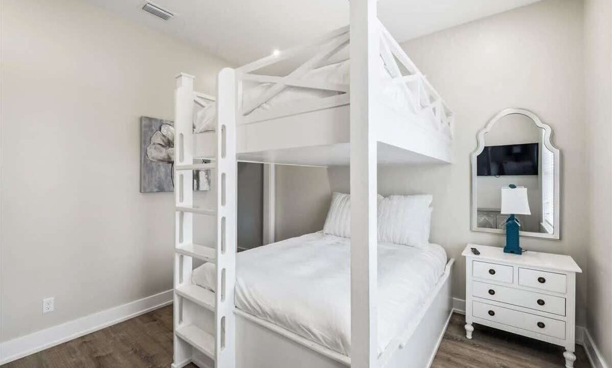 Photo of Bedroom in Bid-a-wee Beach