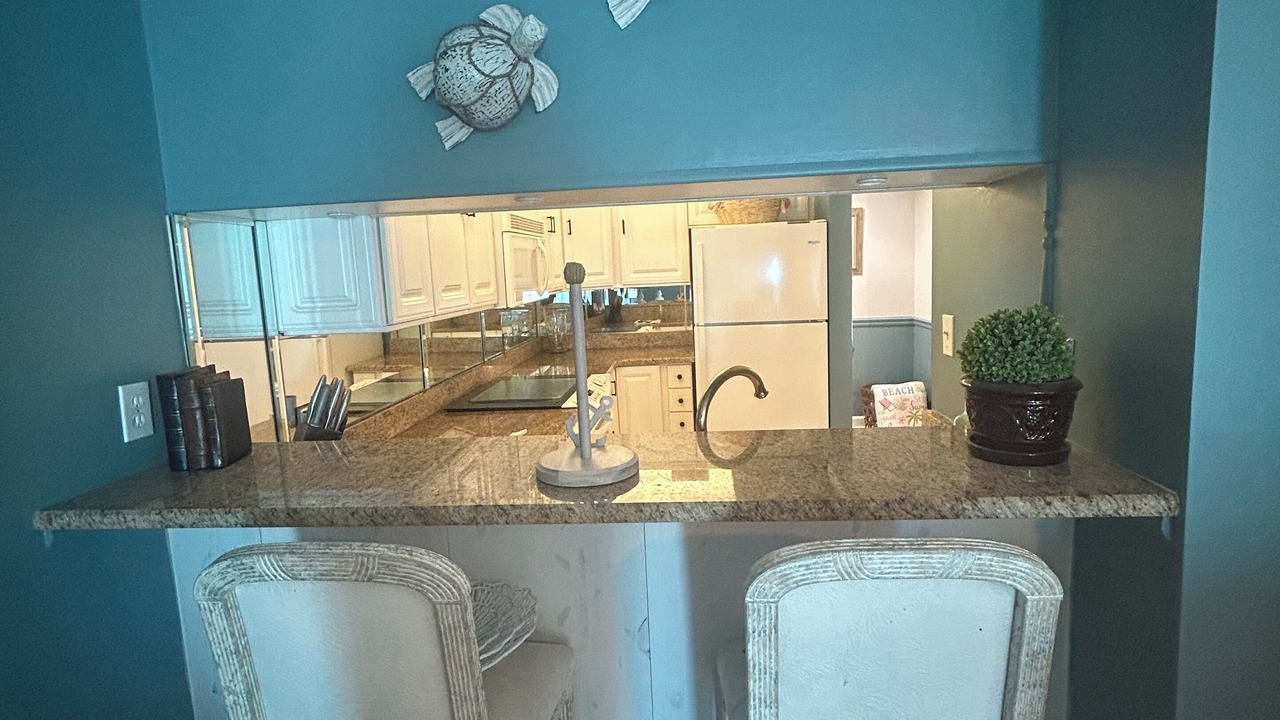 Photo of Kitchen in Biltmore Beach