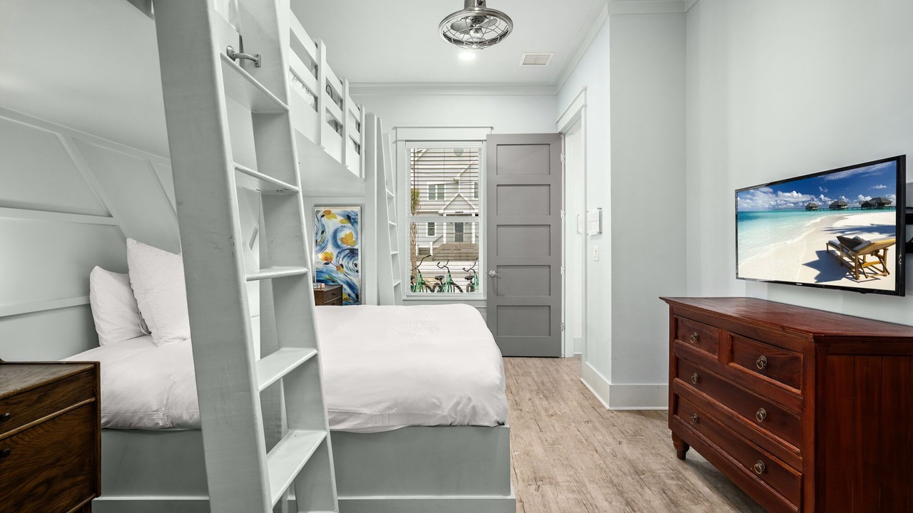 Photo of Bedroom in Gulf Lagoon Beach