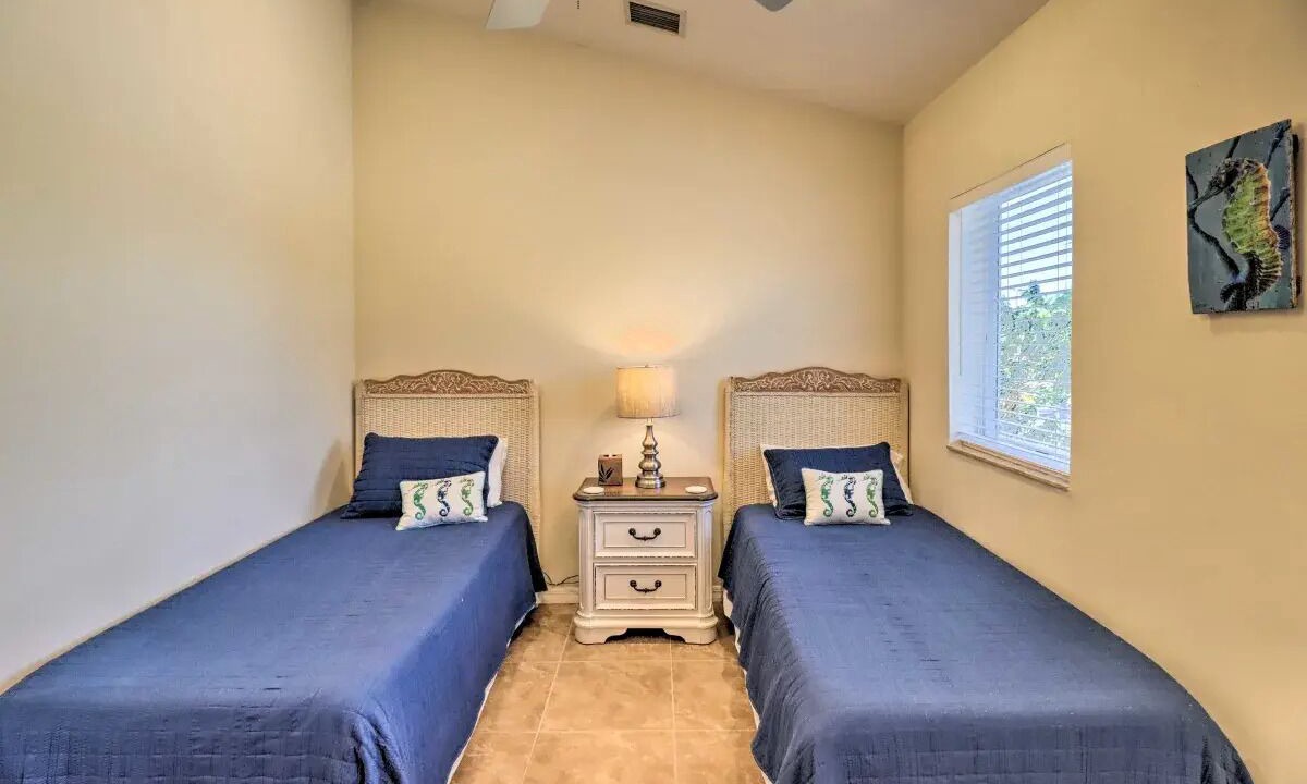 Photo of Bedroom in Sugarloaf Shores