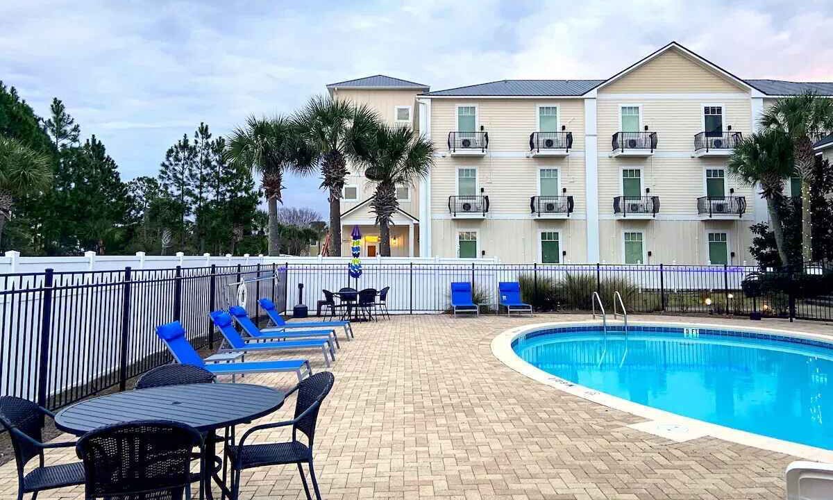 Photo of Outdoor in Dune Allen Beach