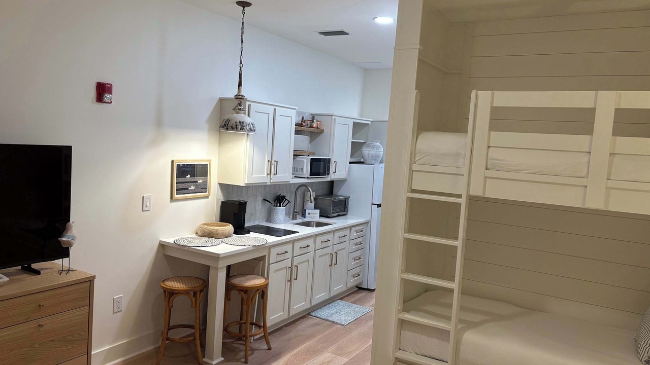 Photo of Bedroom in Rosemary Beach