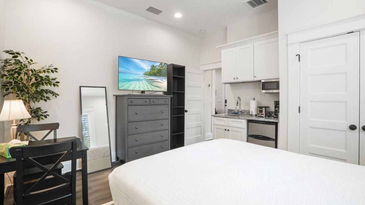 Photo of Bedroom in Old Seminole Heights