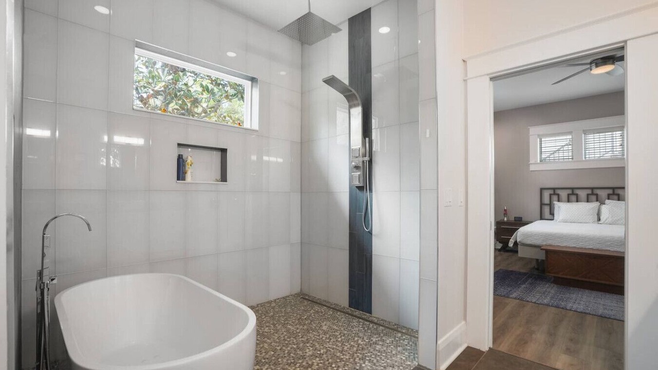Photo of Bathroom in Old Seminole Heights