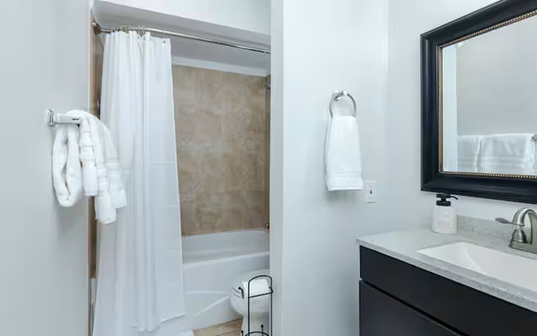 Photo of Bathroom in Cypress Lake