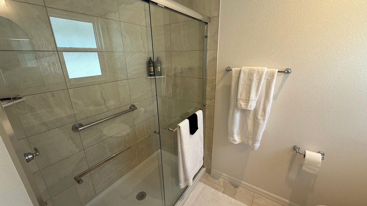 Photo of Bathroom in Candler