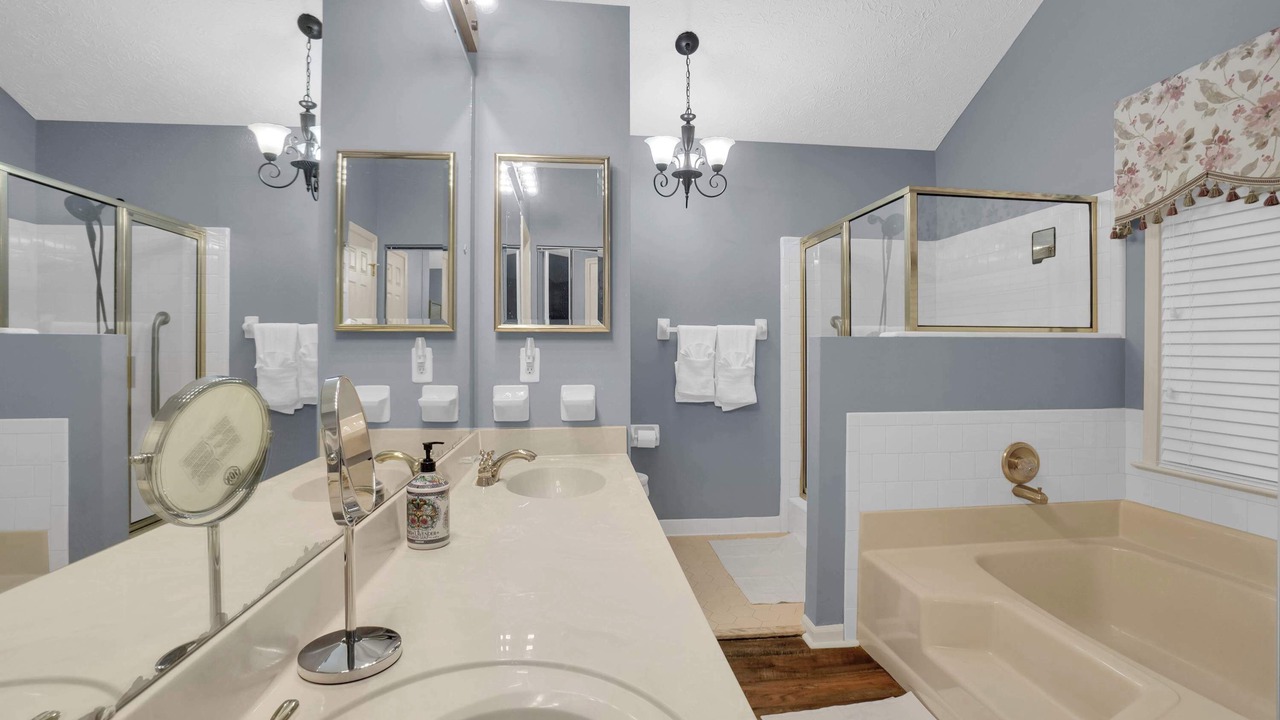 Photo of Bathroom in Gunter Afs