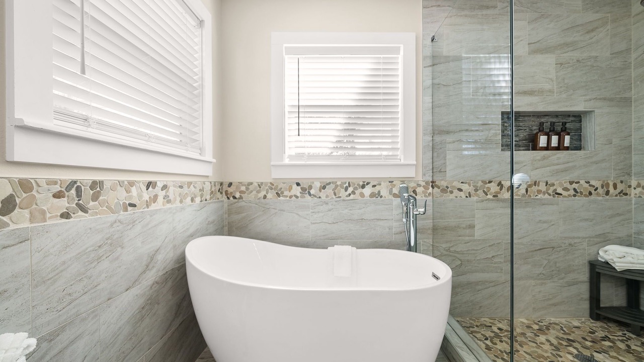 Photo of Bathroom in Crystal Beach