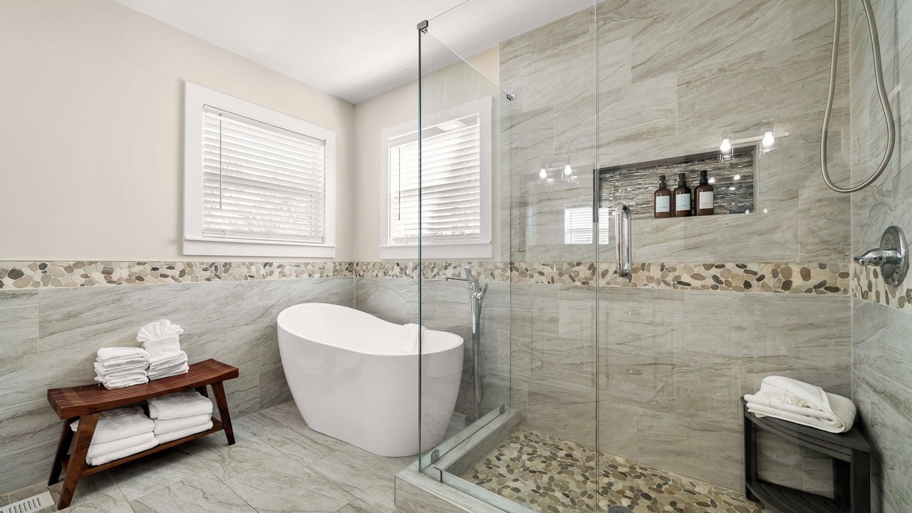 Photo of Bathroom in Crystal Beach