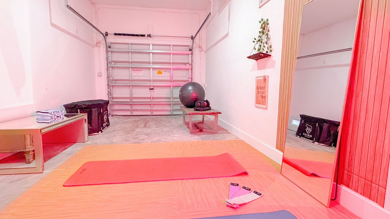 Photo of Bedroom in Florida City