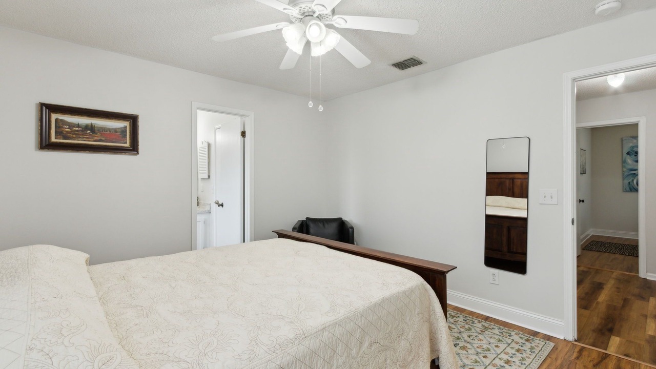 Photo of Bedroom in Sunbeam