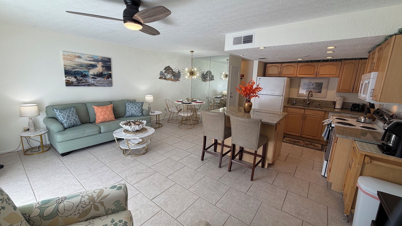 Photo of Livingroom in Bayview