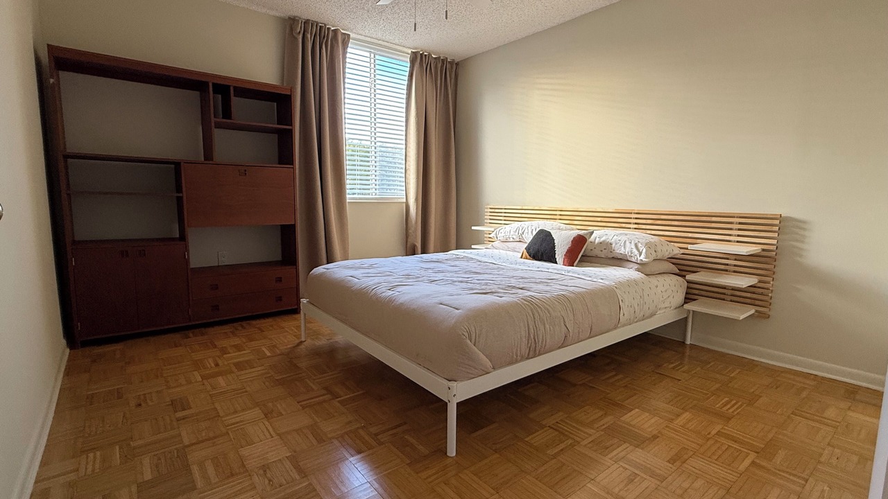 Photo of Bedroom in Hypoluxo