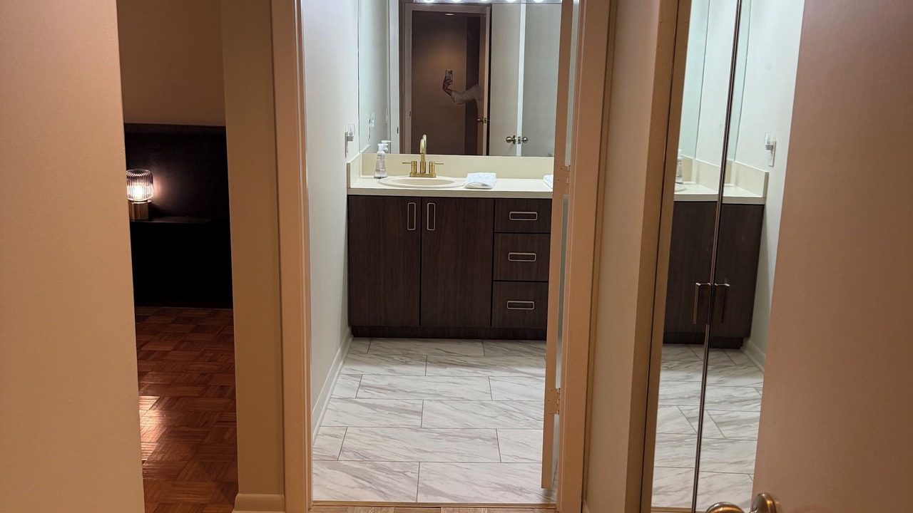 Photo of Bathroom in Hypoluxo