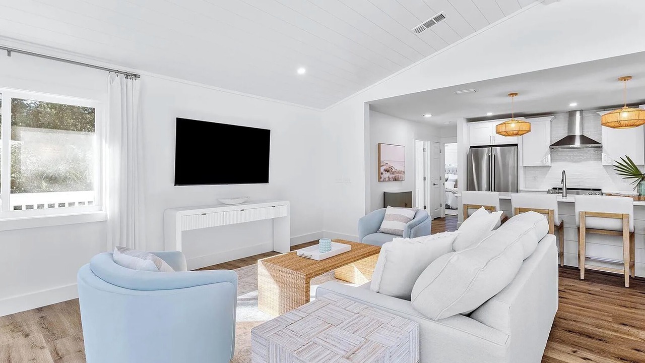 Photo of Bedroom in Gulfview Heights