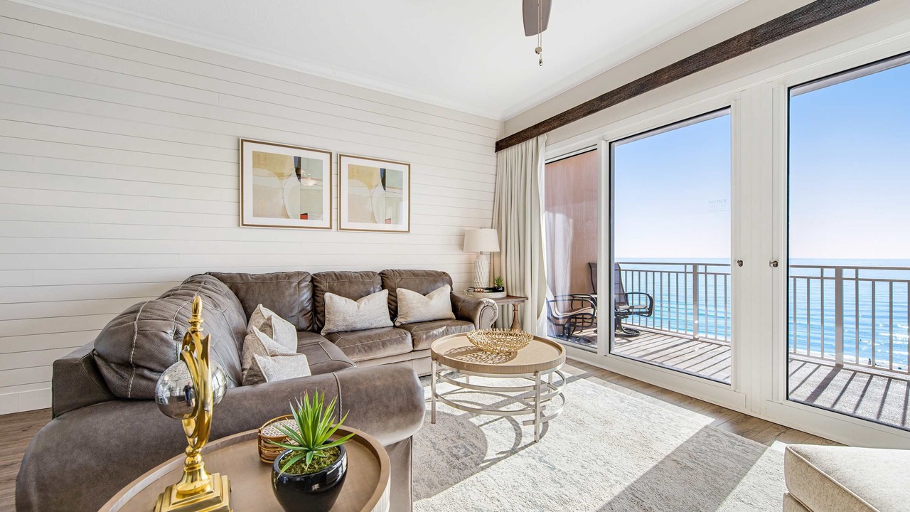 Photo of Livingroom in Thomas Drive