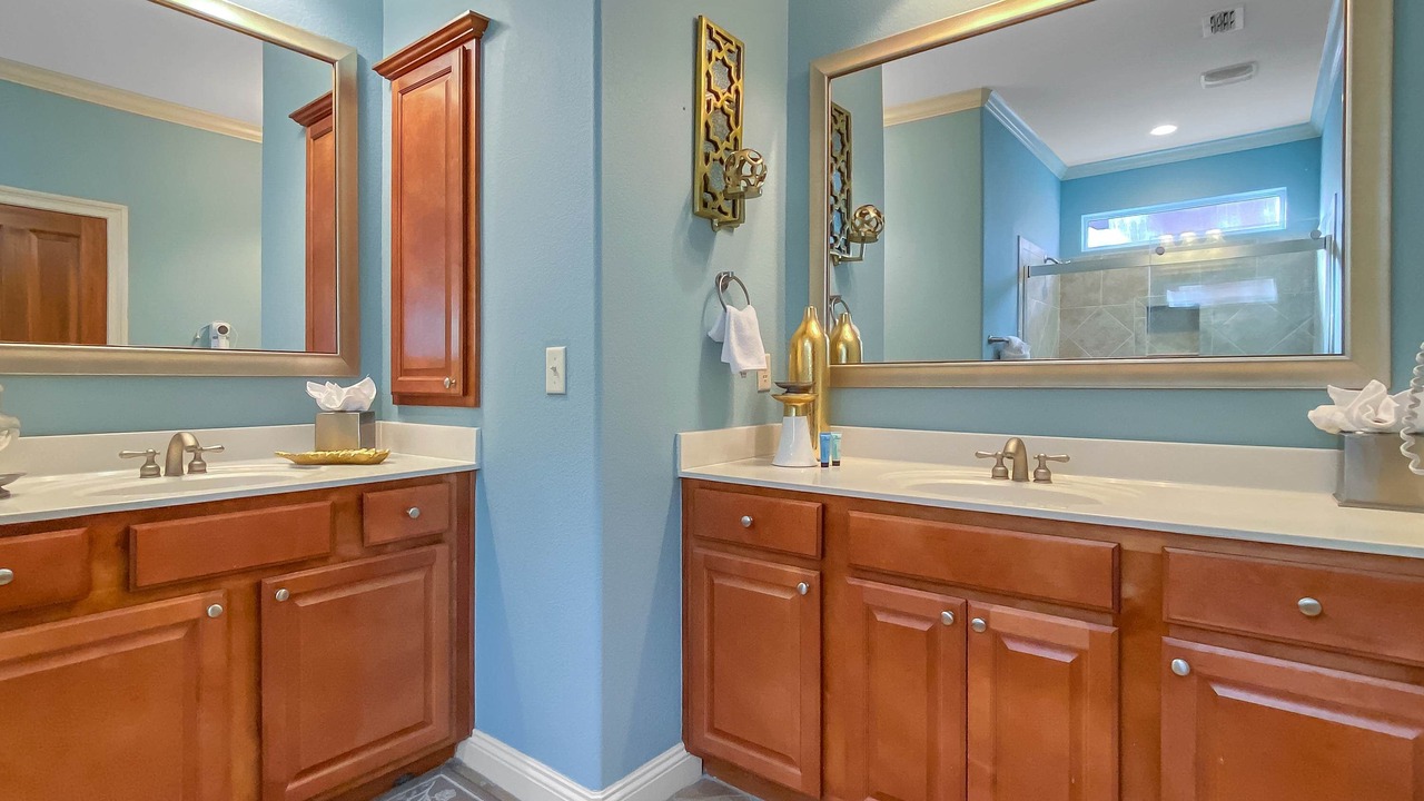 Photo of Bathroom in Villages of Crystal Beach