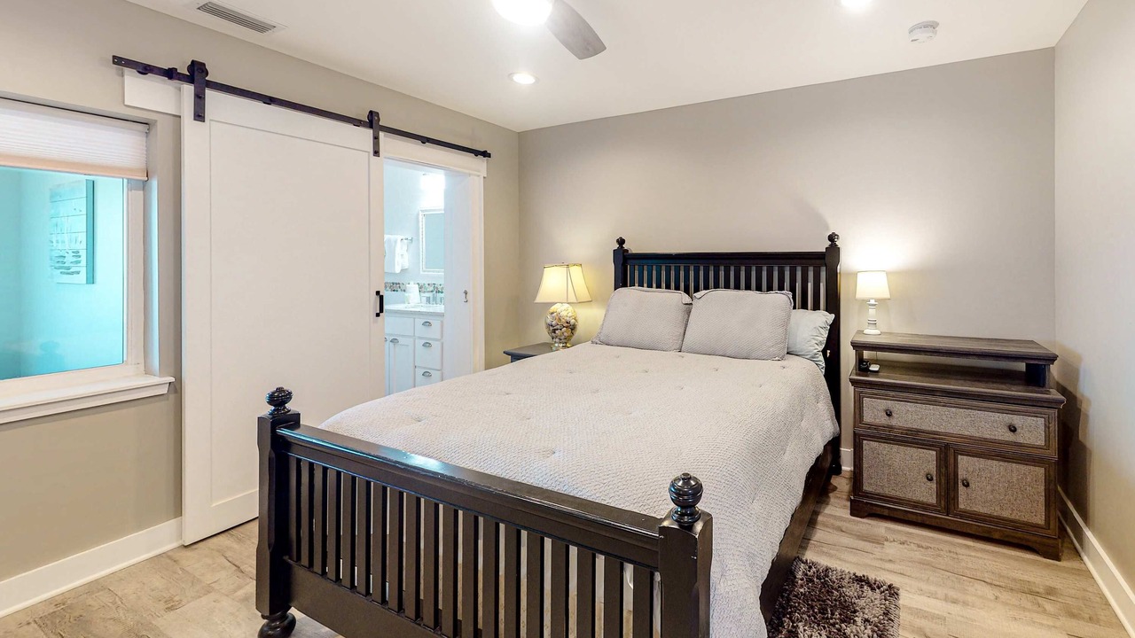 Photo of Bedroom in Mexico Beach