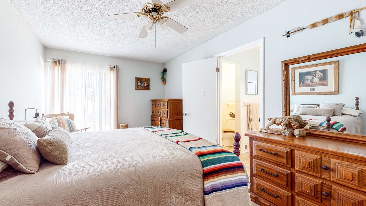 Photo of Bedroom in Perdido Bay Villas