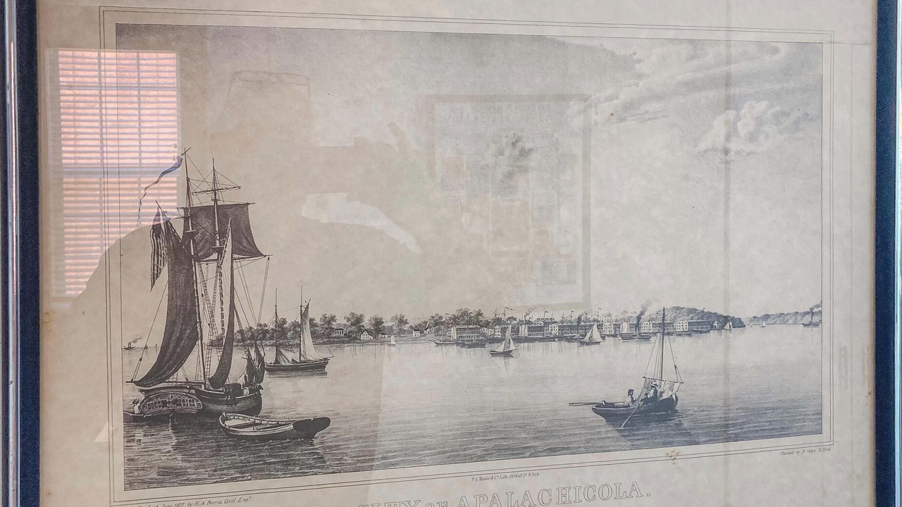 Photo of Others in Historic Downtown Apalachicola