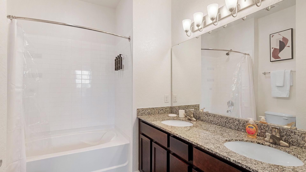 Photo of Bathroom in Apopka