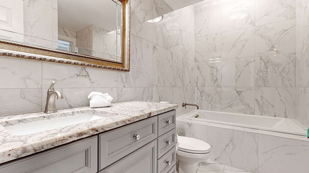 Photo of Bathroom in Gulf Place