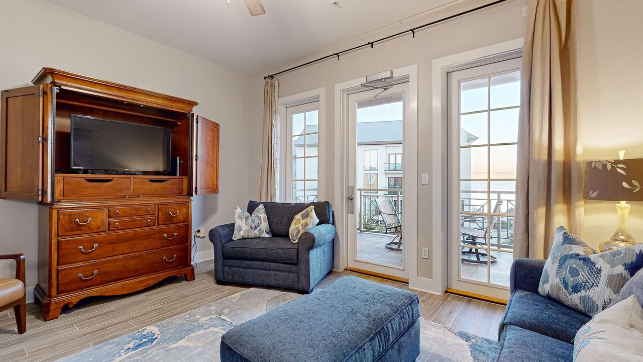 Photo of Livingroom in Gulf Place