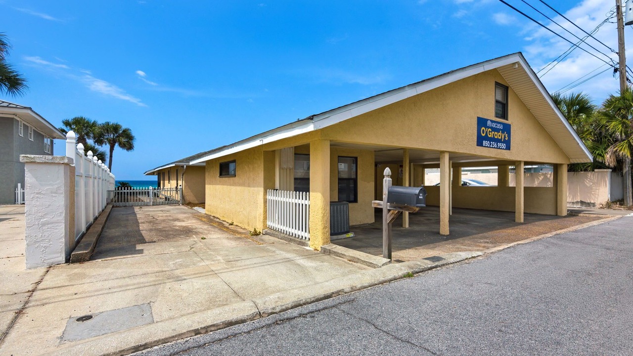 Photo of Outdoor in Bahama Beach