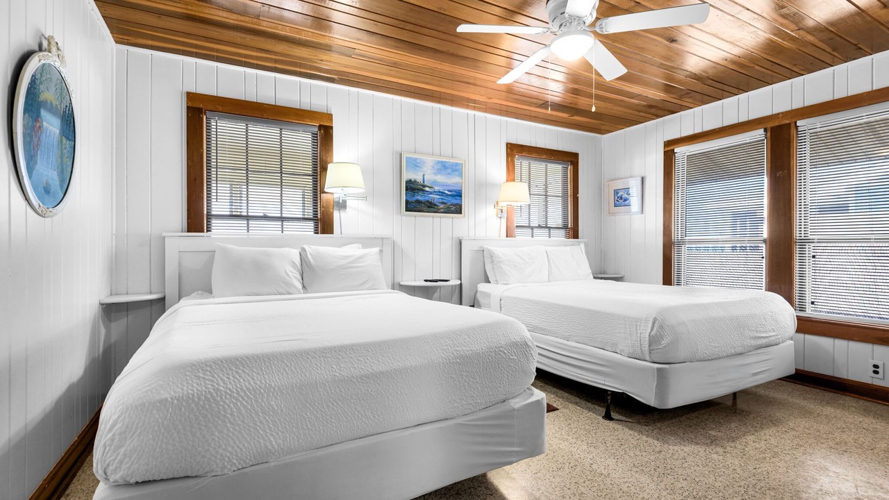 Photo of Bedroom in Bahama Beach