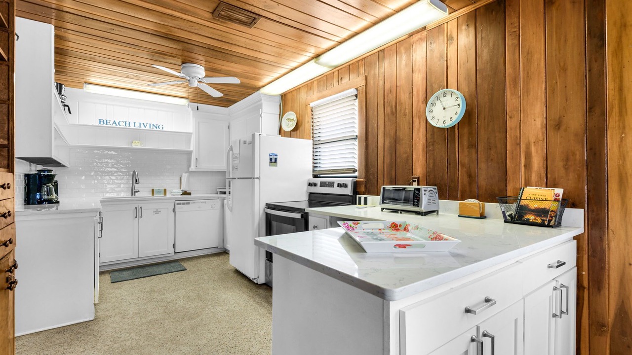 Photo of Kitchen in Bahama Beach