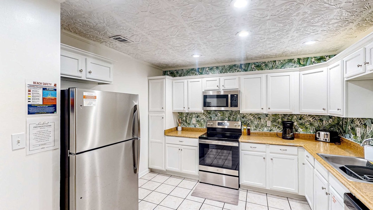Photo of Kitchen in Bahama Beach