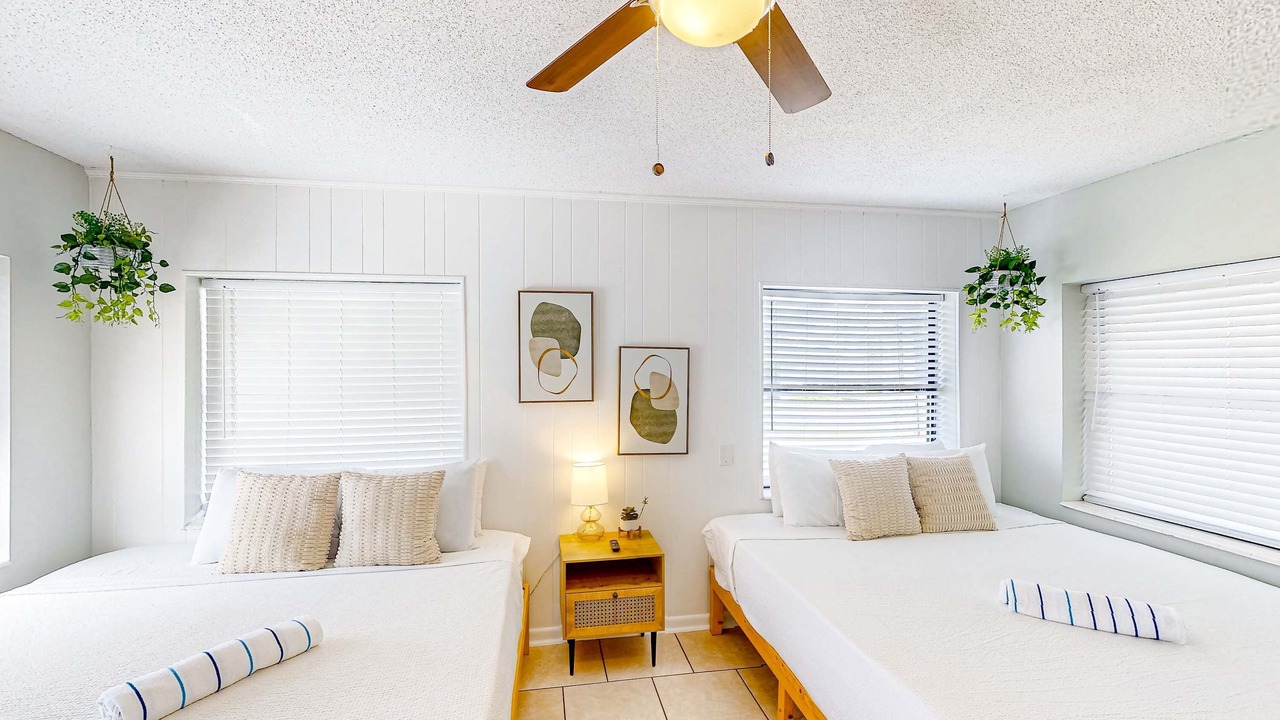 Photo of Bedroom in Bahama Beach