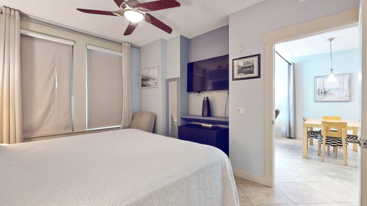 Photo of Bedroom in Baytowne Wharf